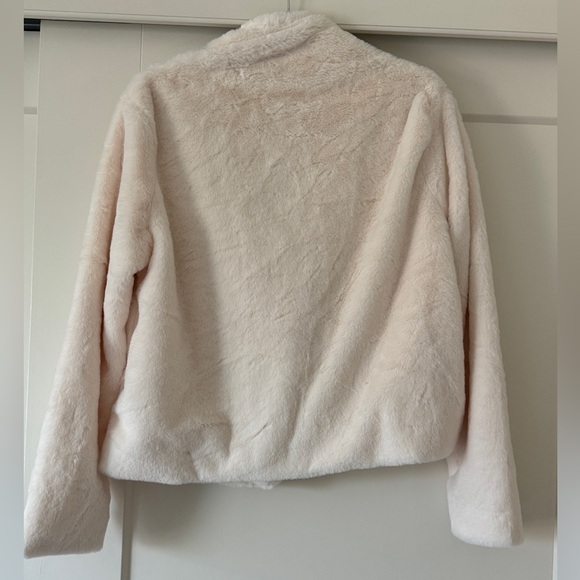 Faux Fur Jacket - Picture 2 of 4